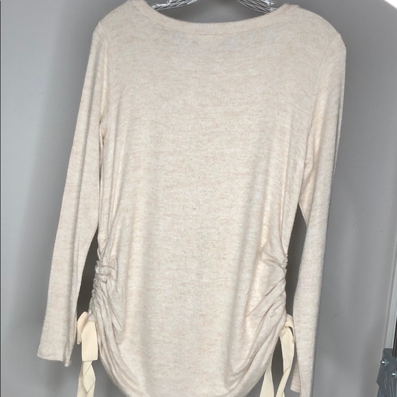 Oatmeal cream top - Picture 5 of 8